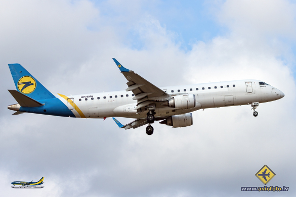 Embraer 190STD (ERJ-190-100STD)