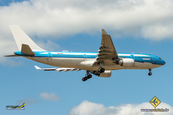 Airbus A330-203