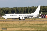 Boeing 737-83N
