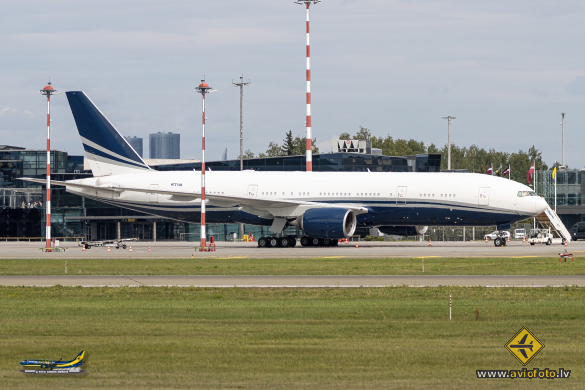Boeing 777-212/ER