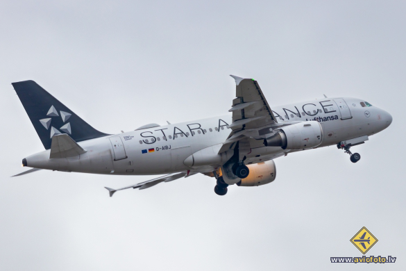 Airbus A319-112
