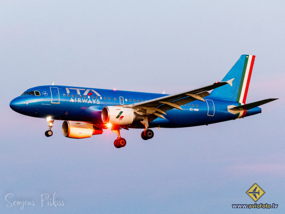 Airbus A319-111