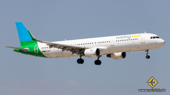 Airbus A321-211