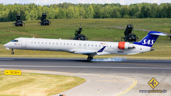 Bombardier CRJ-900LR NG (CL-600-2D24)
