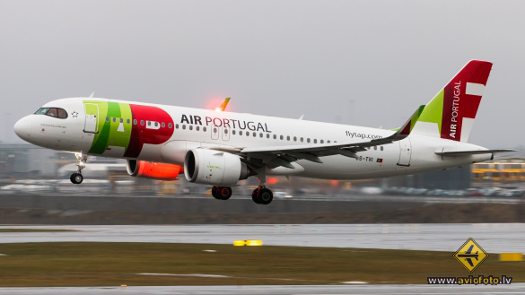 Airbus A320-251N