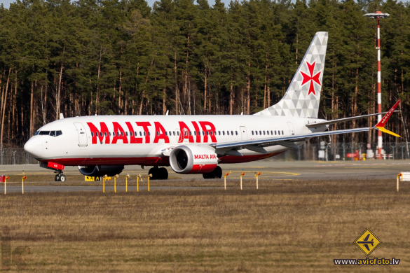 Boeing 737-8 MAX 200