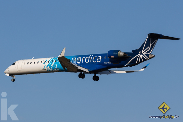 Bombardier CRJ-900ER (CL-600-2D24)