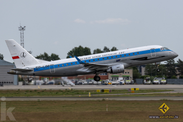 Embraer 175LR (ERJ-170-200LR)
