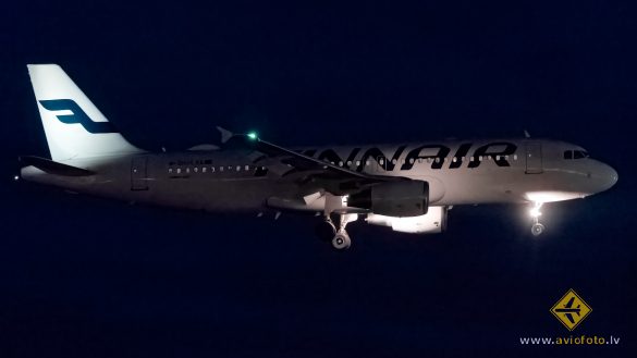 Airbus A320-214