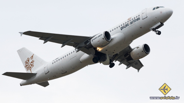 Airbus A320-214