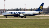 Boeing 737-8AS