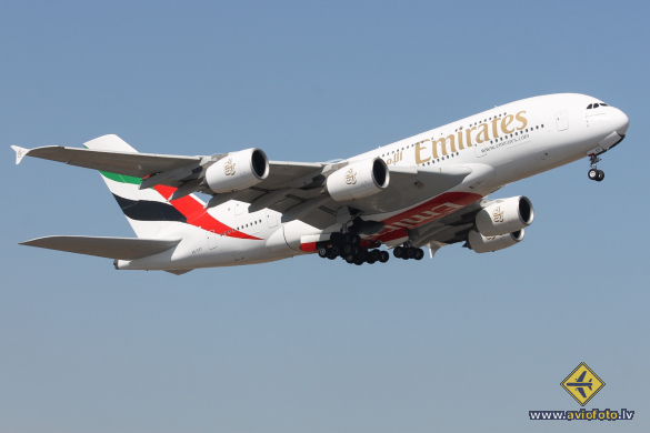 Airbus A380-861