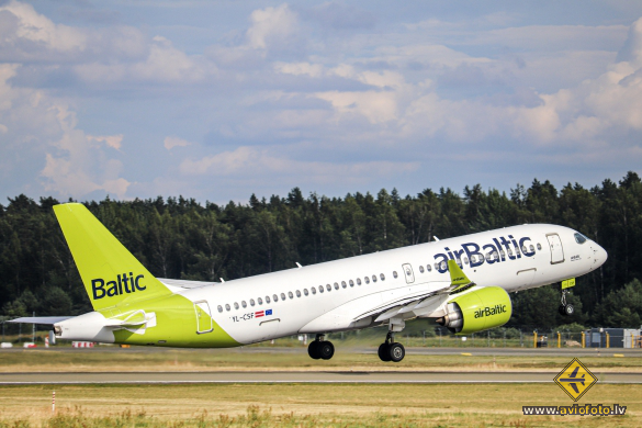 Bombardier CSeries CS300 (BD-500-1A11)
