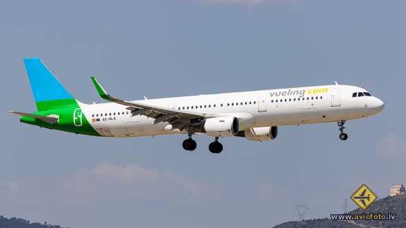Airbus A321-211