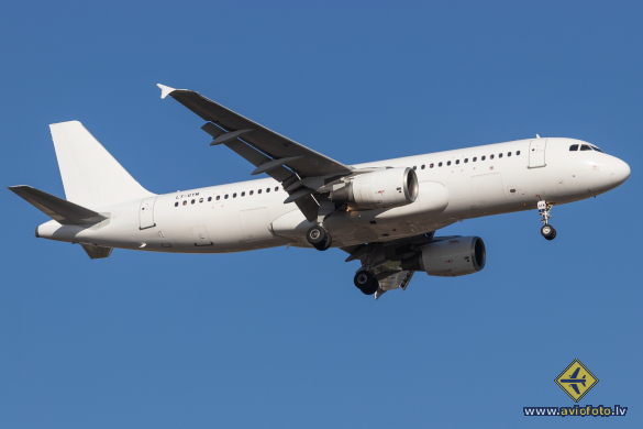 Airbus A320-214