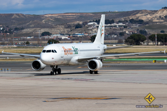 Airbus A320-214