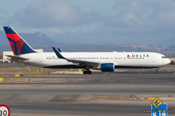 Boeing 767-332/ER