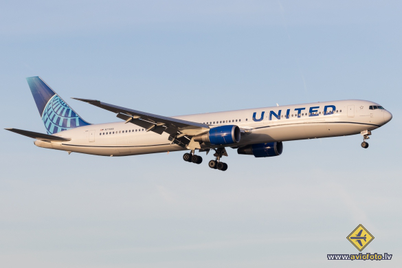 Boeing 767-424/ER