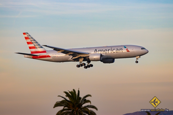 Boeing 777-223/ER