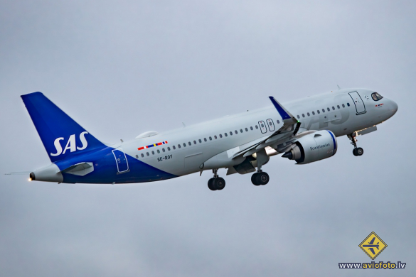 Airbus A320-251N