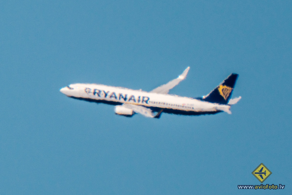 Boeing 737-8AS