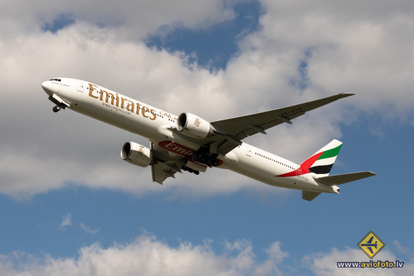 Boeing 777-31H/ER