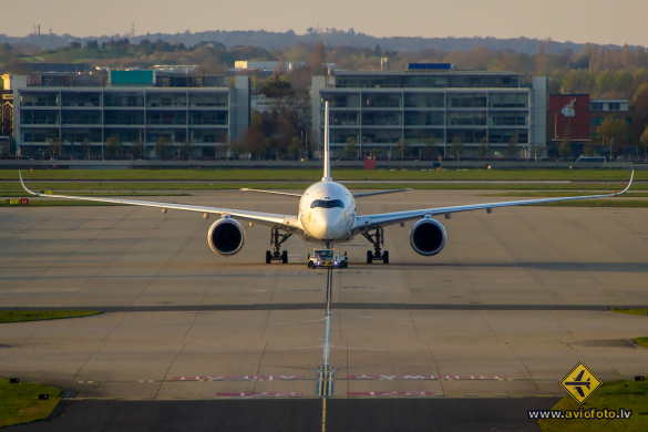 Airbus A350-941