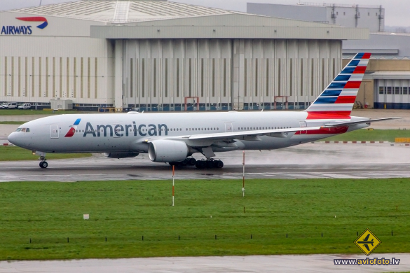 Boeing 777-223/ER