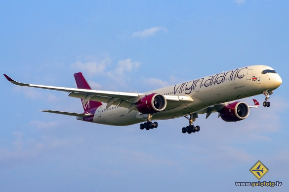 Airbus A350-1041