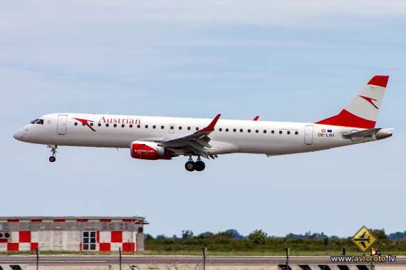 Embraer 195LR (ERJ-190-200LR)