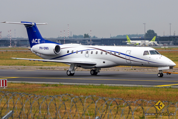 Embraer ERJ-135LR (EMB-135LR)