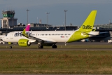 Airbus A220-300