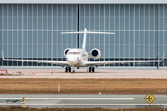 Bombardier Global 5000 (BD-700-1A11)