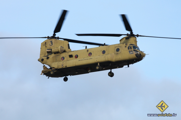 Boeing CH-47F Chinook