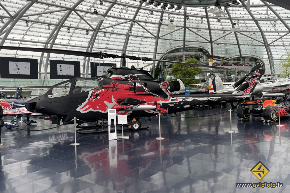 Bell AH-1G Cobra (209)