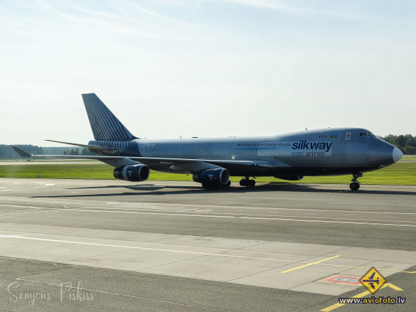 Boeing 747-467F/SCD