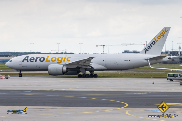 Boeing 777-FZN