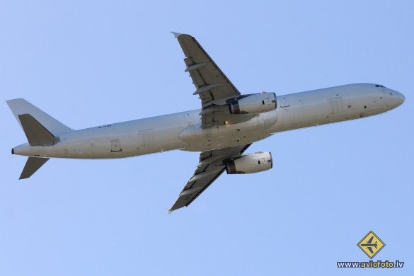 Airbus A321-231(P2F)
