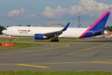 Boeing 767-304/ER(BCF)