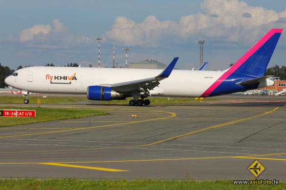 Boeing 767-304/ER(BCF)