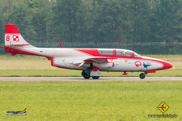 PZL-Mielec TS-11 Iskra bis DF