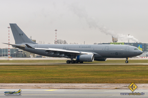 Airbus CC-330 (A330-243)