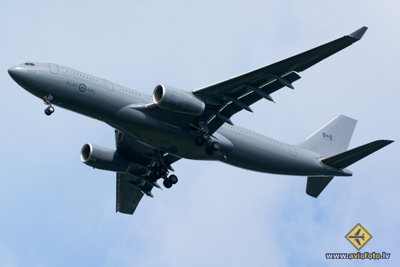 Airbus CC-330 (A330-243)