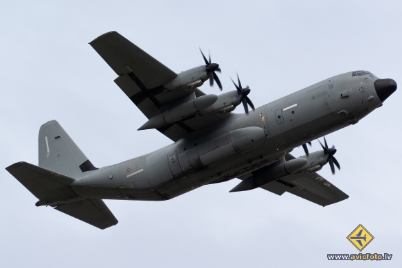 Lockheed Martin C-130J-30 Hercules (L-382)