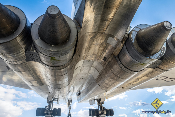 Tupolev Tu-144