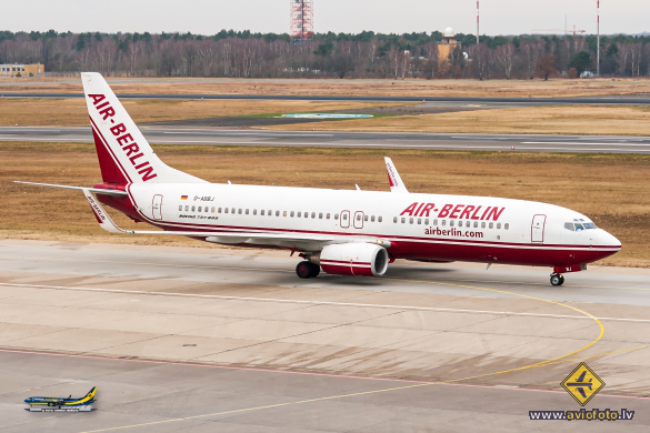 Boeing 737-86Q