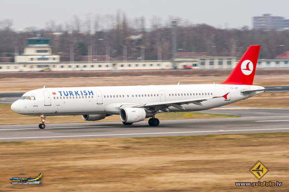 Airbus A321-211