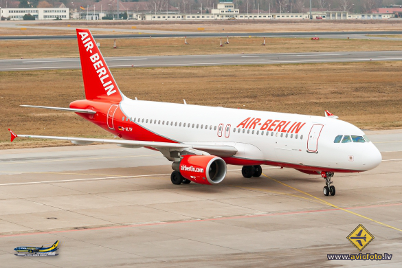 Airbus A320-214