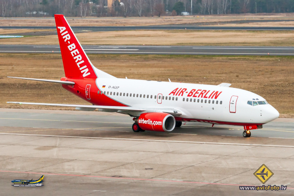 Boeing 737-75B