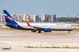 Boeing 737-8LJ